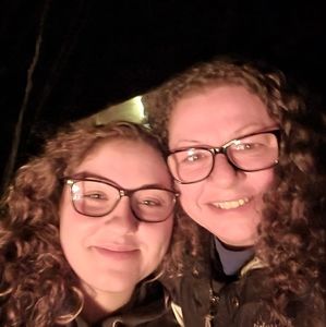 Meet your Posher, Korine